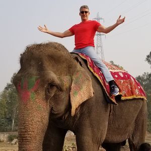 Meet your Posher, Adam